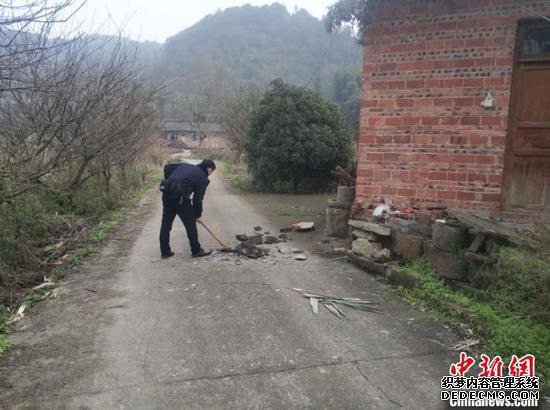 四川富顺4.3级地震：有民房受损 未发现人员伤亡